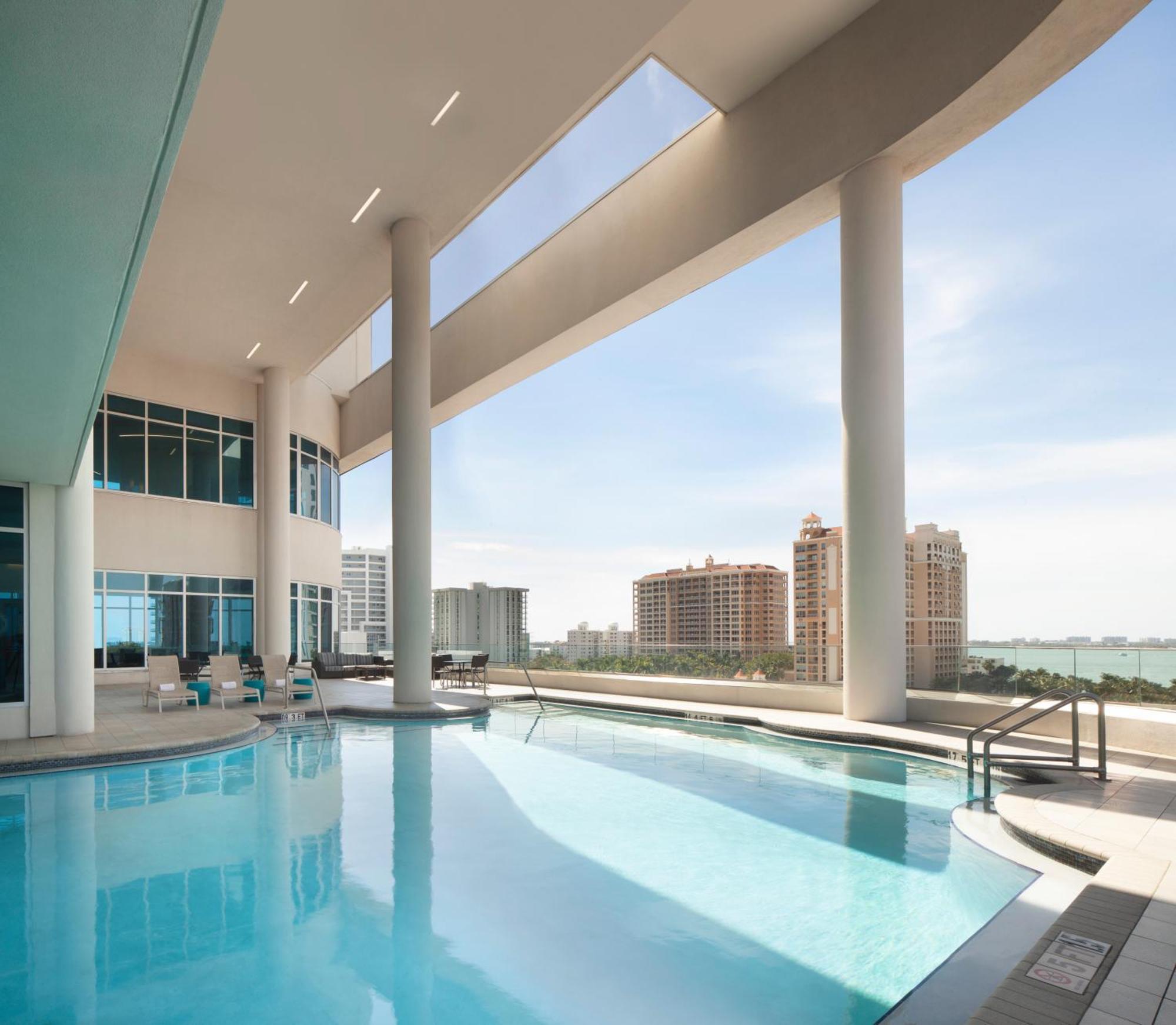 Embassy Suites By Hilton Sarasota Exterior photo